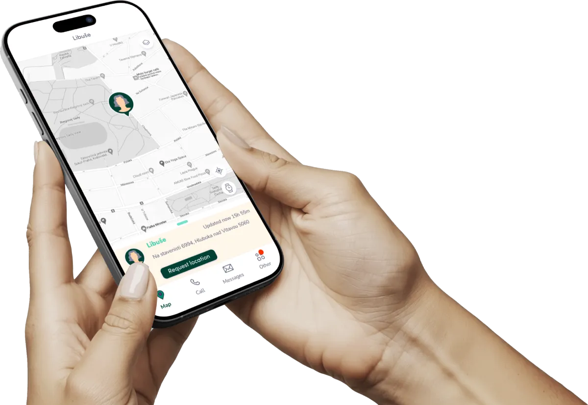 Findee Guardian app screen with a relative's position on the map